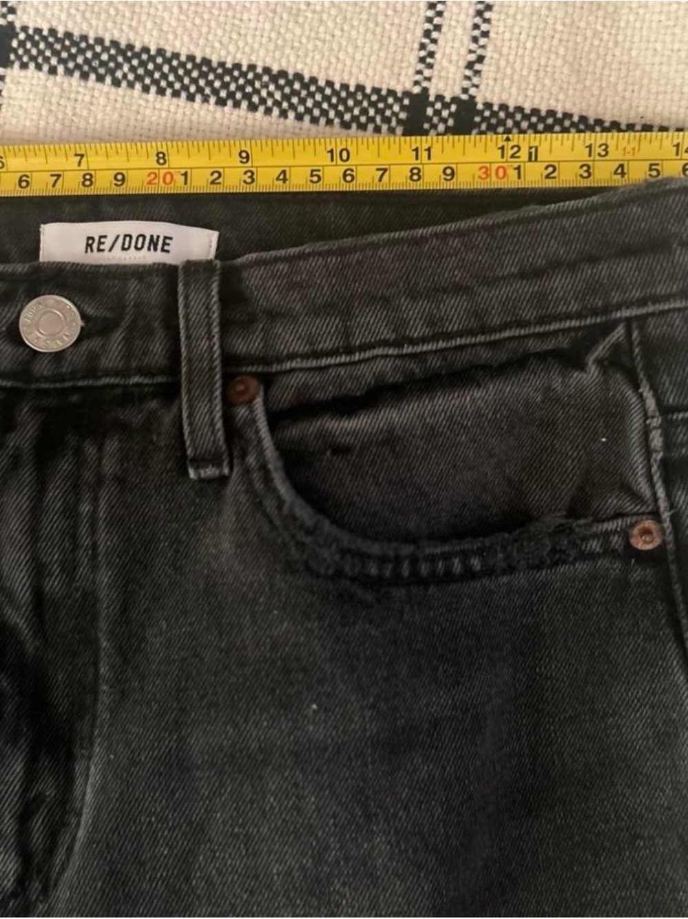 Re/Done size 27 High-Rise Straight Leg Jeans in Washed Black - Picture 6 of 7